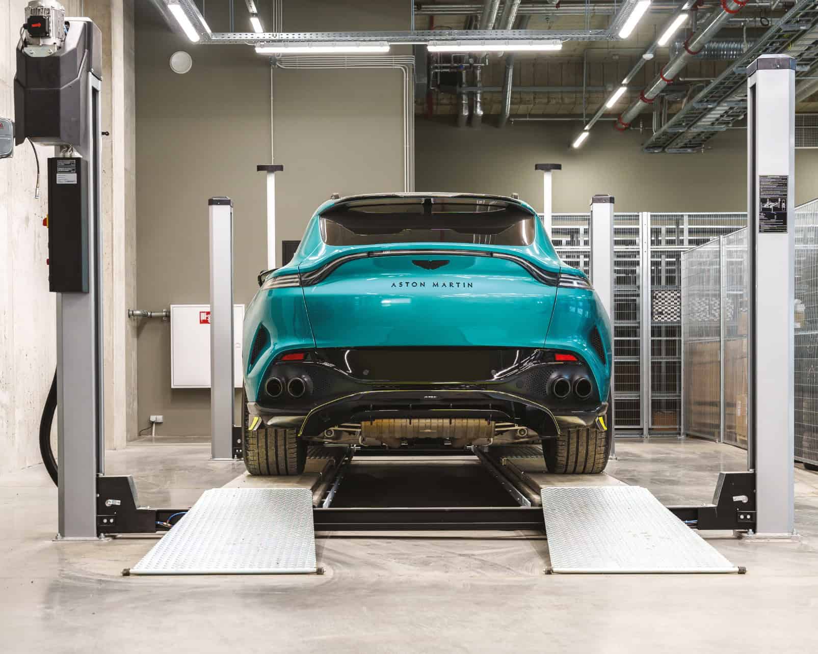automotive-tools-maserati-4-post-lift-image